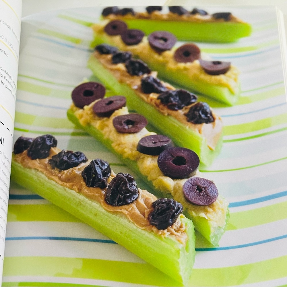 Red Light, Green Light, Eat Right Hardcover Kids Cookbook Healthy Recipe Book - Picture 4 of 8